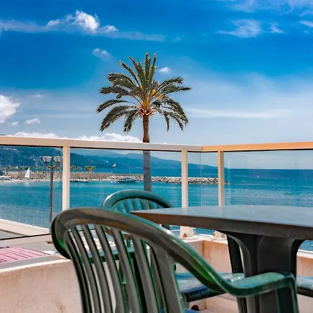 Et Reine D'azur
