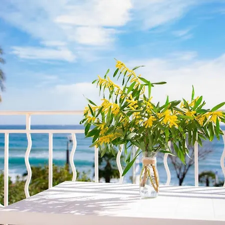 Et Reine D'azur