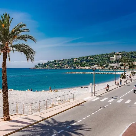 Et Reine D'azur 3*