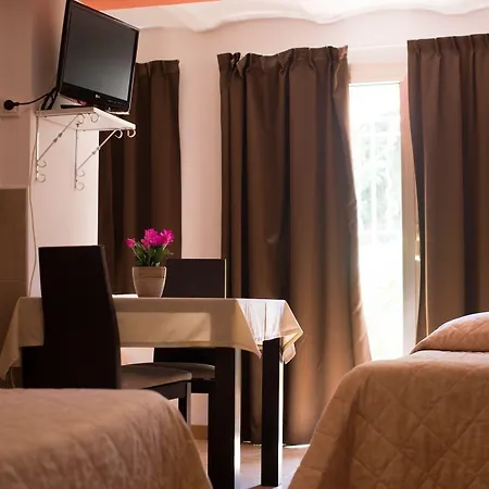 Et Reine D'azur Hotell Roquebrune-Cap-Martin
