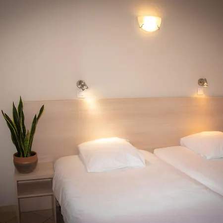 Et Reine D'azur Hotel Roquebrune-Cap-Martin