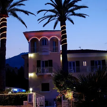 Et Reine D'azur Hotel Roquebrune-Cap-Martin