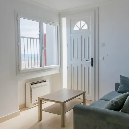 Et Reine D'azur Hotell 3*