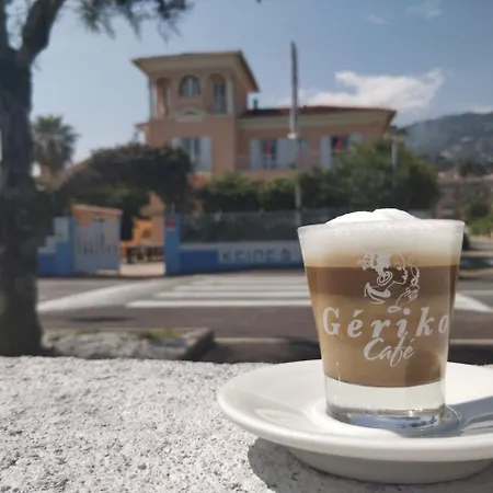 Et Reine D'azur